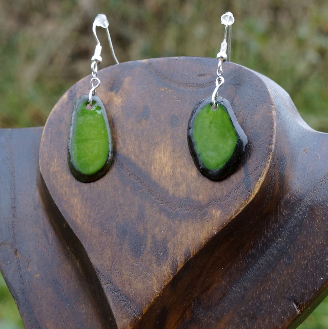 Chips verte avec chainette