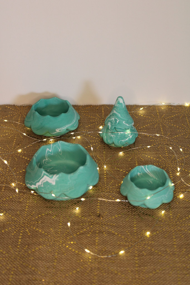 Grand sapin décoratif en 3 boîtes