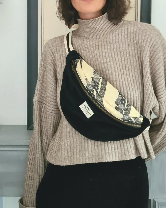 Banane "haute couture" en tissus upcylclés