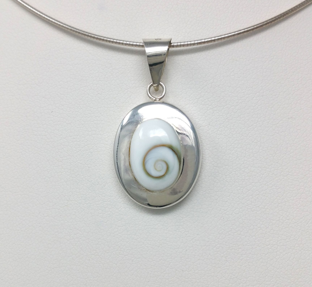 PENDENTIF OVALE EN OEIL DE STE LUCIE LARGE BORD VENDU SANS CHAINE - OSLPOS134