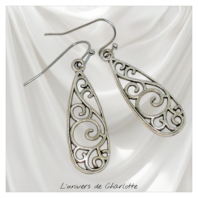 Boucles d&#039;oreilles &quot;Larme&quot; BO-108
