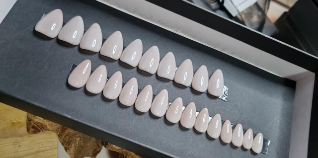 Blanc laiteux Amande XS