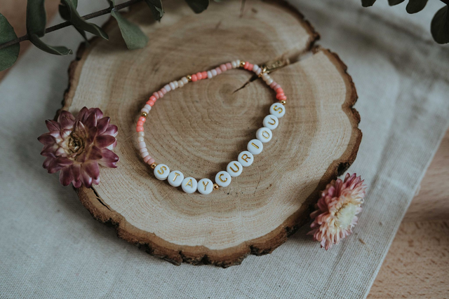 "stay curious" Armkettchen