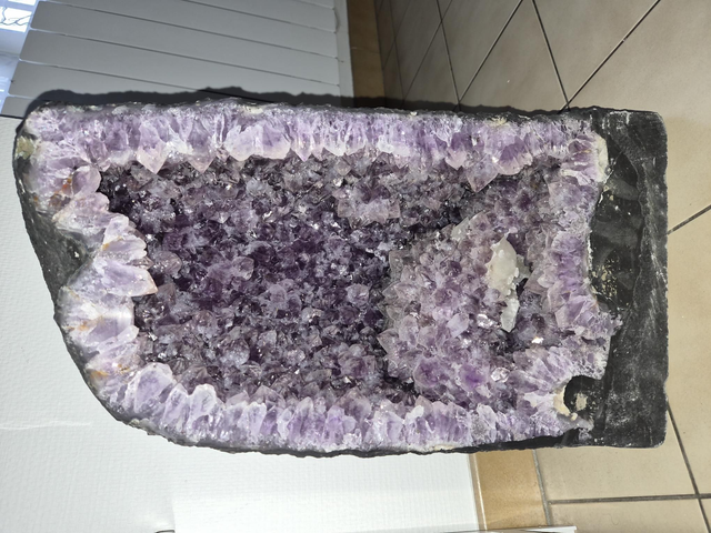 Améthyste Cathédrale 34 kg.