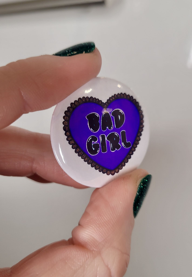 Bad Girl Badge – Purple Heart - 32mm Round Pin Button