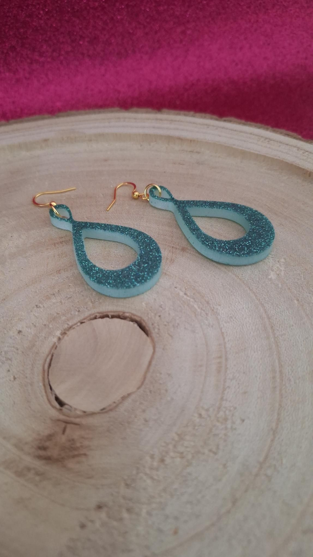 Boucles d&#039;oreilles dorées infinis paillettes turquoises 