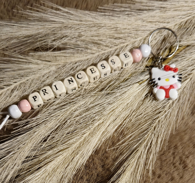 Porte-clé "hello kitty"