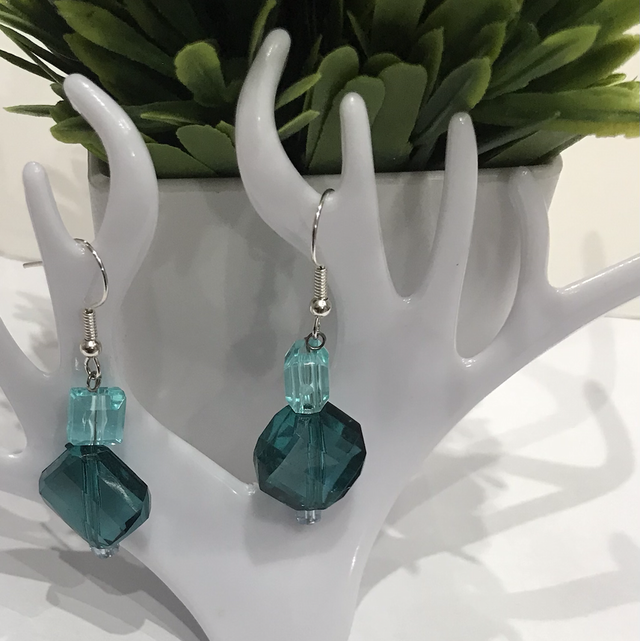 Turquoise Dangling Earrings- TDE4445