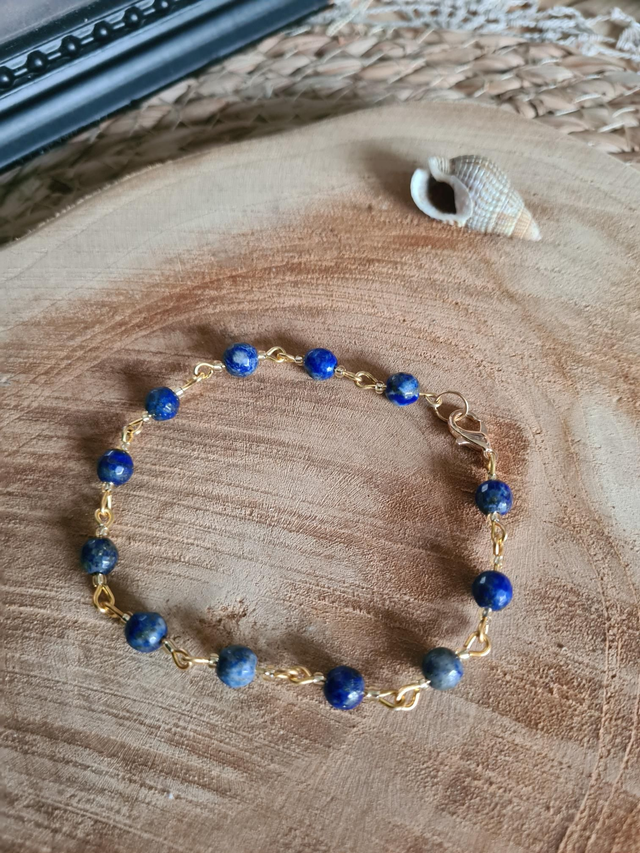 Bracelet doré Lapis-lazuli facété 6mm