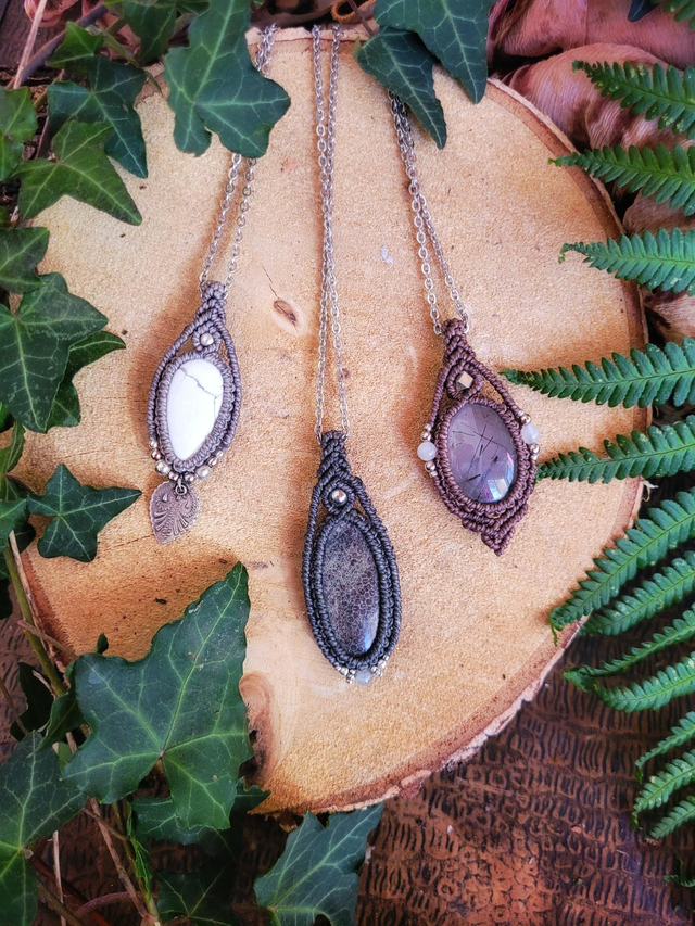 Pendentif Howlite, Corail noire et Quartz tourmaline