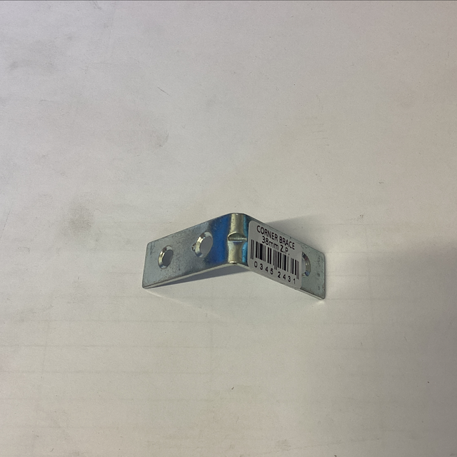 38mm corner brace 0345243
