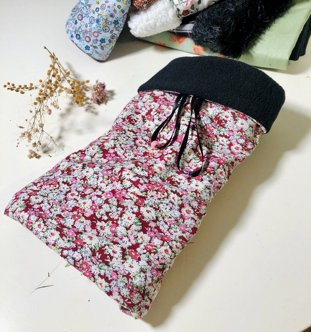 Col snood rose noir fleurs polaire