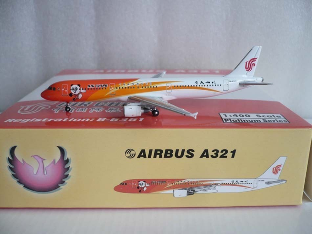 Air China Airbus A321 (B-6361) Panda&quot;, 1:400