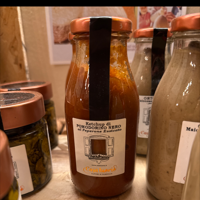 Ketchup di Pomodorino Nero - Casa Iuorio