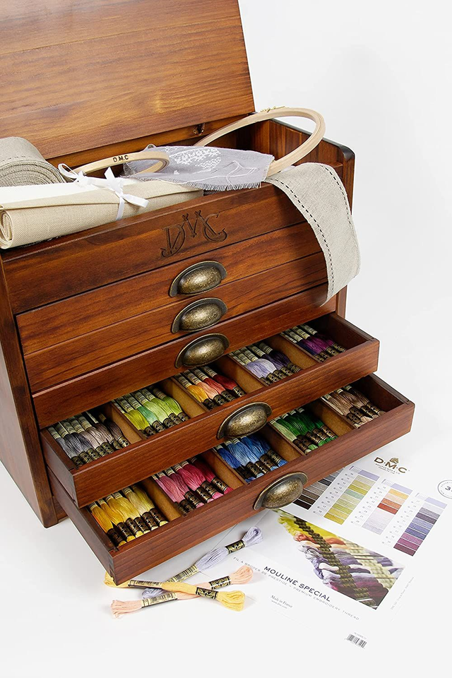 DMC vintage Thread Box and a FREE Project pouch with of All 500 Stranded Cotton Threads