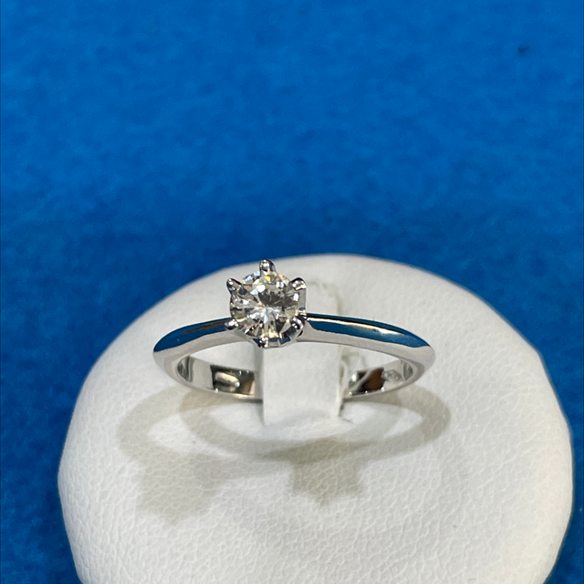 ANELLO oro bianco SOLITARIO DIAMANTE 0,31 Ct.  K COLOR
