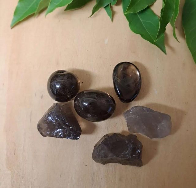 SMOKY QUARTZ GEMSTONE