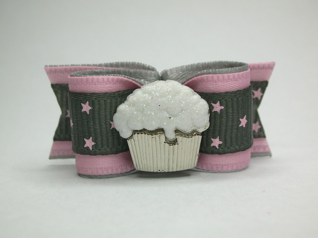 Noeud pour chien fantaisie-rose -gris-étoiles-muffin