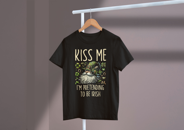 Kiss Me I’m Pretending To Be Irish St. Patrick’s Day Humor. Küss mich, ich gebe vor, irischer St. Patrick's Day-Humor zu sein