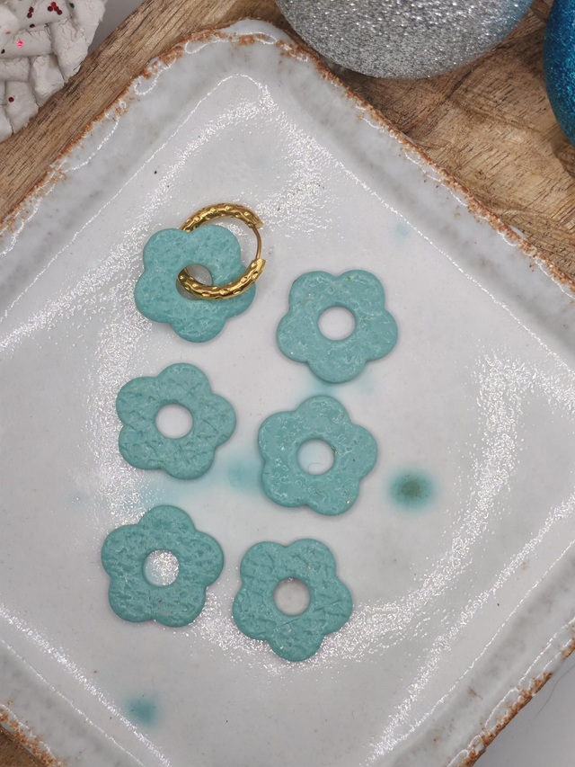 Fleurs Amaya bleue effet cuir