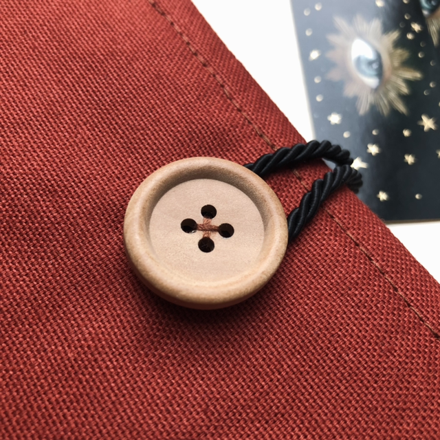 Pochette format liseuse - La louve chaman