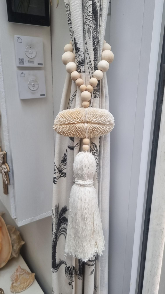 Embrasse corail pompon beige 