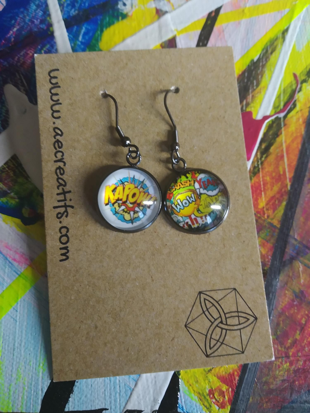 Boucles d&#039;oreilles cabochons BD 