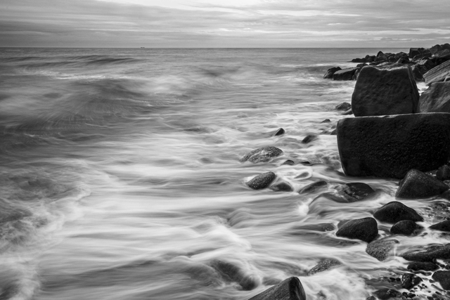 'Sea Streaks' by William Lumby (A5 print - with mount that fits an A4 frame)