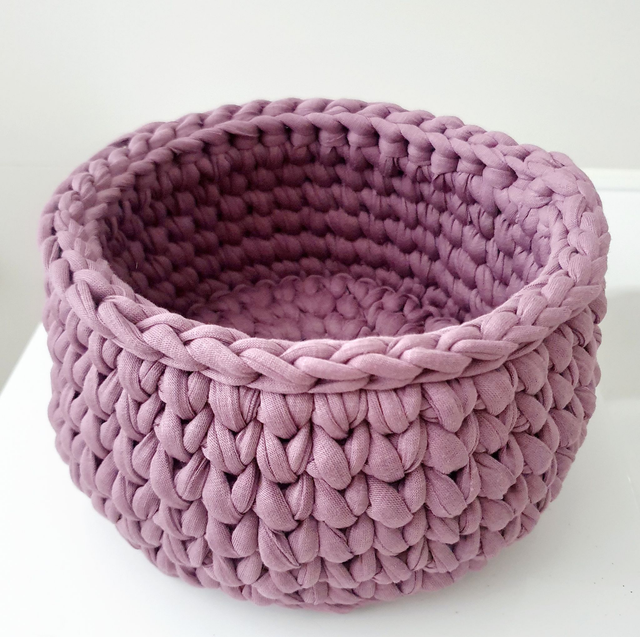Gehaakt mandje - heidepaars
