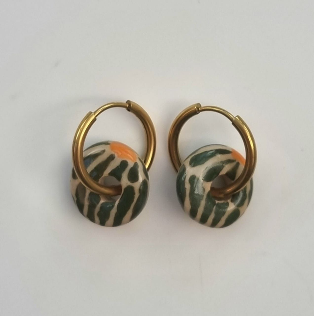 Ceramic Golden Hoop Earrings – Green Flower