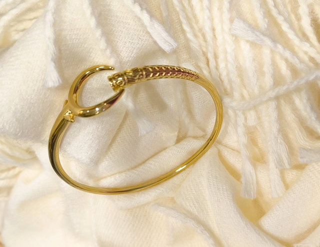 Vangovango tête de zébu traditionnel 