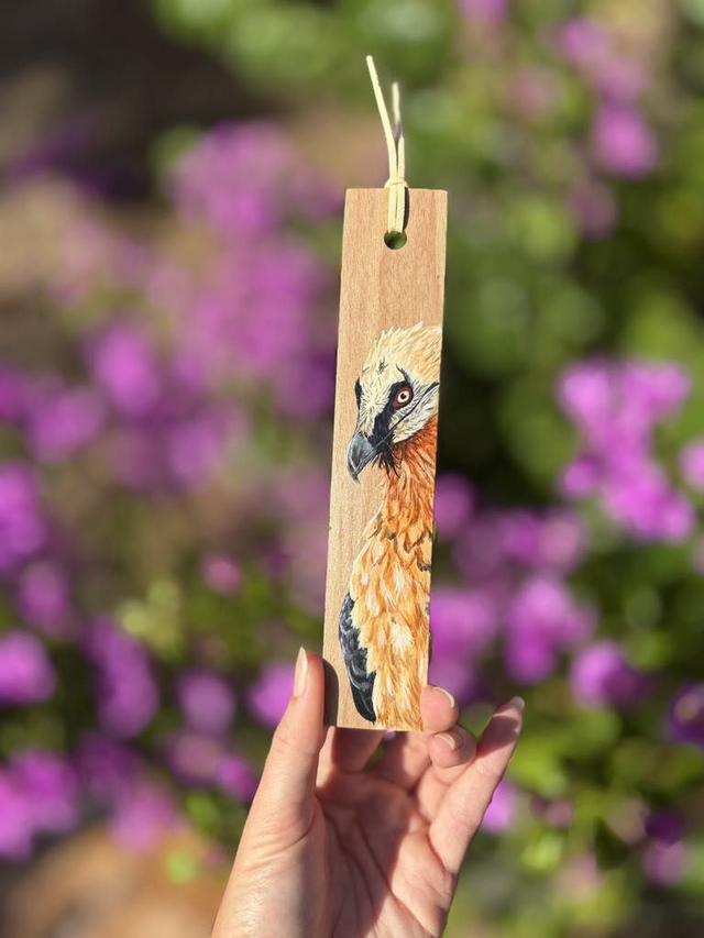 " Gypaète barbu" - marque-page en bois