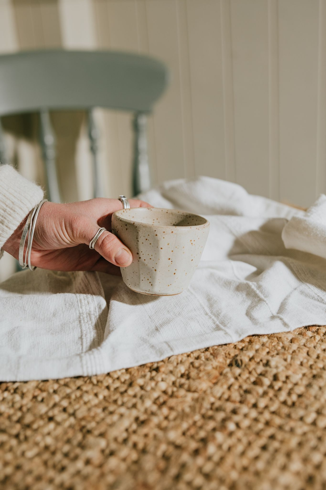 Handleless Carved Cups