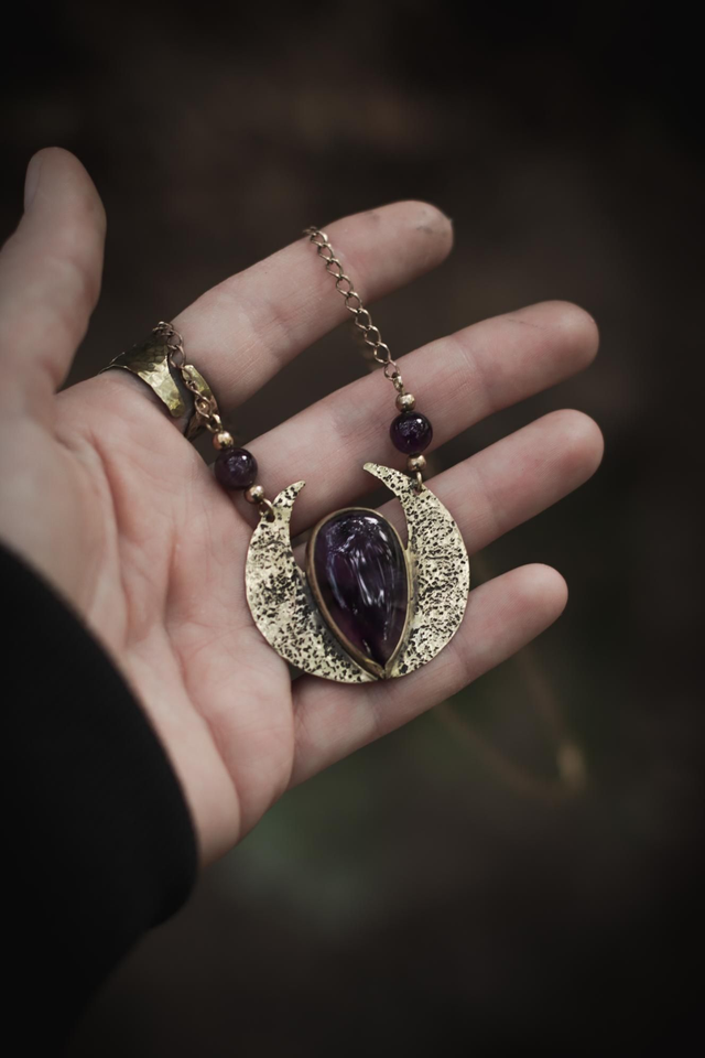 Lune - Collier Lune & améthyste trapiche