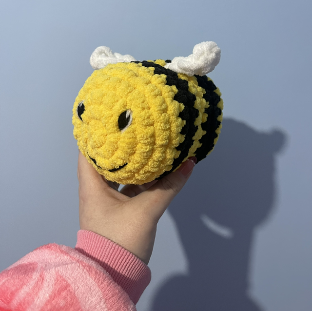 Bumblebee Plushie 🐝 