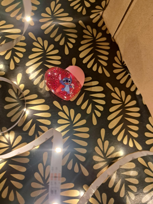 lip gloss coeur stitch ( rose ) 