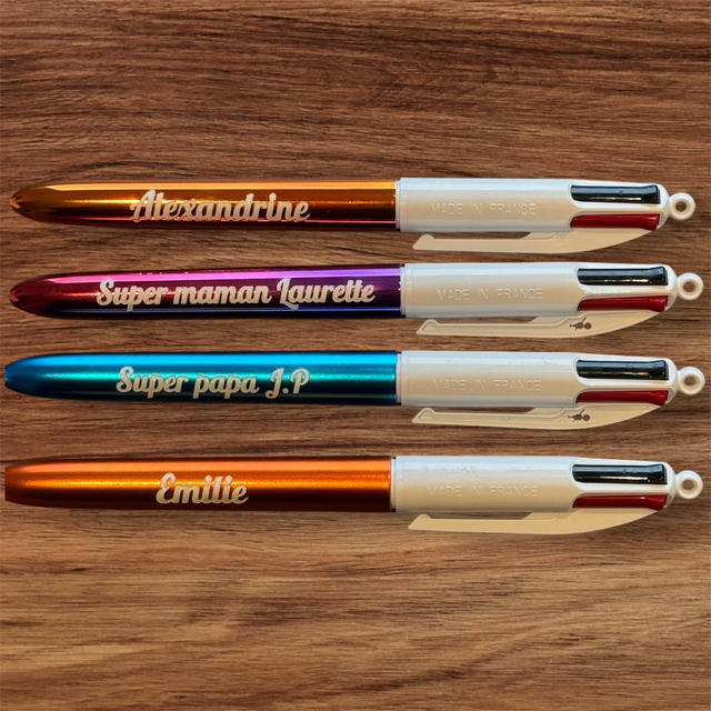 Bic 4 couleurs personnalisé 