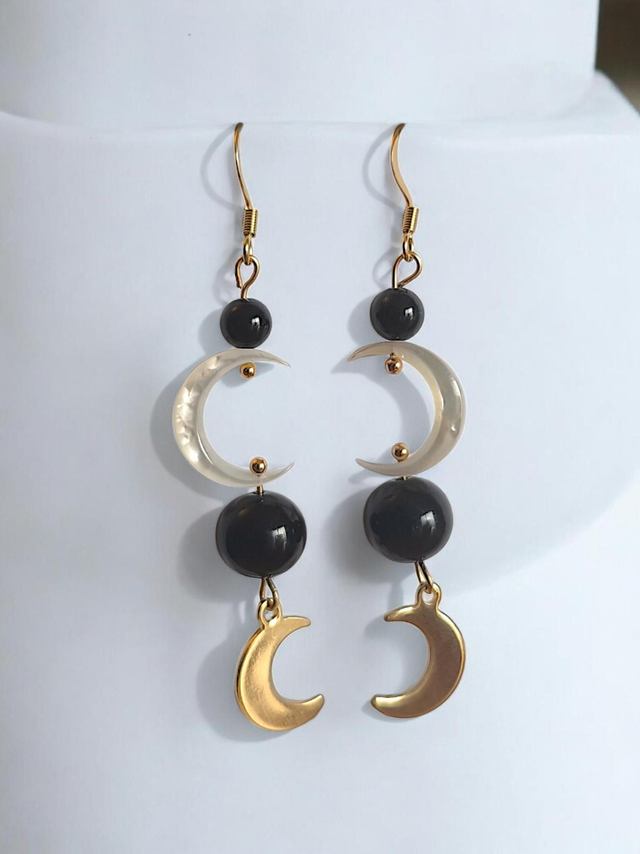 Boucles d'oreilles NYXAË - Nacre et Onyx noir 