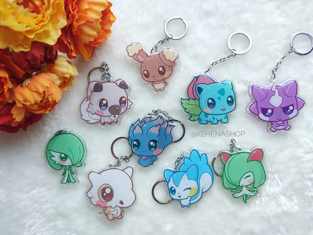 Llavero/Keychain Pokemon ( Ivysaur, Misdreavus, Cubone, Buneary, Pachirisu, Gardevoir, Kirlia, Toxel, Rockruff)