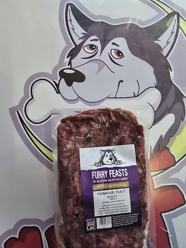 Farmyard Feast 80/10/10 500g Flat Pkt