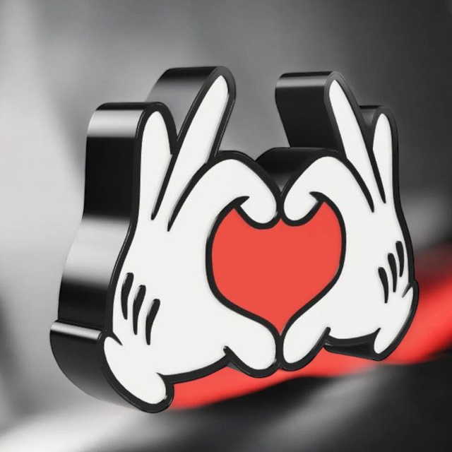 Lampe Mickey Main Love LED - Une touche magique et adorable pour ta déco ! 
