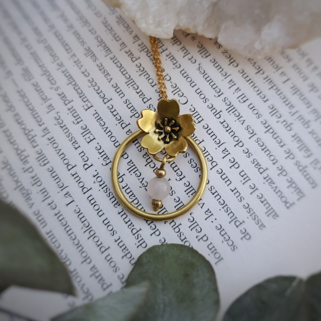 COLLECTION "SOLEIL LEVANT" - Pendentif "Sakuya-Himé" (rose)