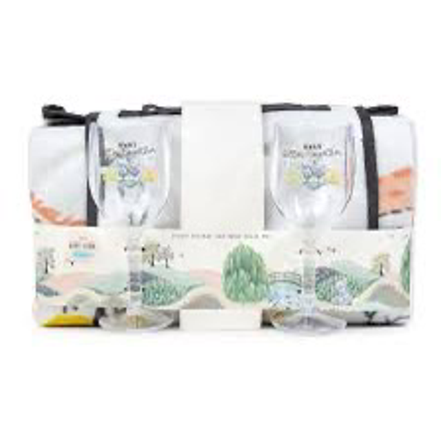 Me To You Picnic Blanket And Glass Set