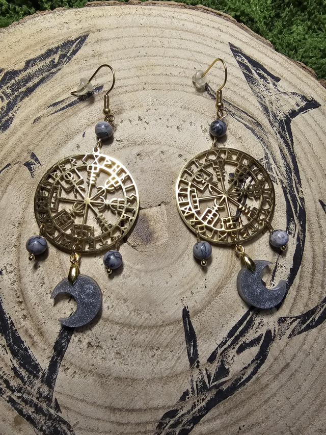 Vegvisir or avec lune et pierres grises