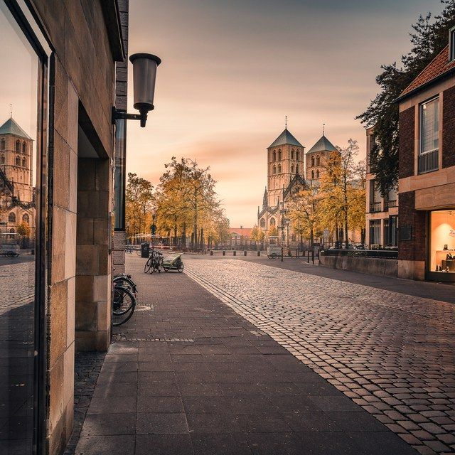 Straße zum Dom