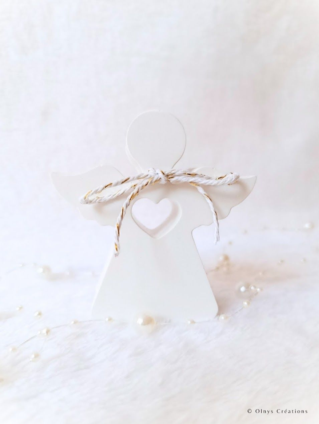 Petit ange en plâtre - Décoration de table