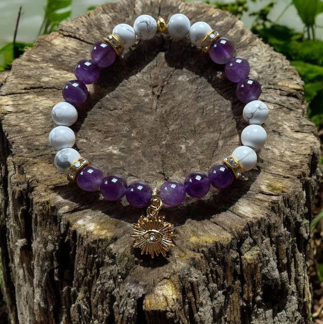 T15 Bracelet « Appease » améthyste, Howlite et breloque œil d’Horus