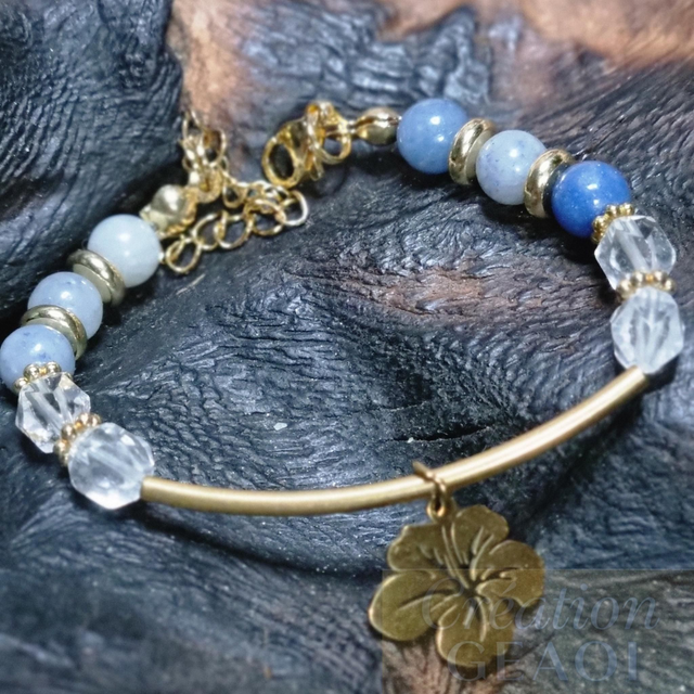 Bracelet "Diana" perles commander uniquement au paiement prévoir délai de 15 jours ouvrable 