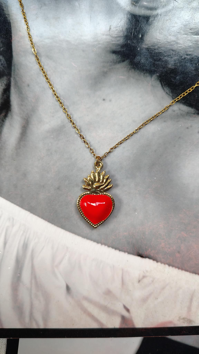 Collana con Cuore Sacro smaltato 
