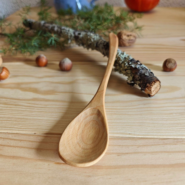 Cuillère en hêtre-C021